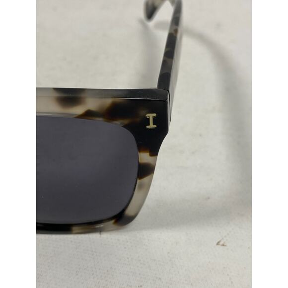 ILLESTEVA Los Feliz C14 Sunglasses Handmade Italy White Tortoise - Picture 4 of 16